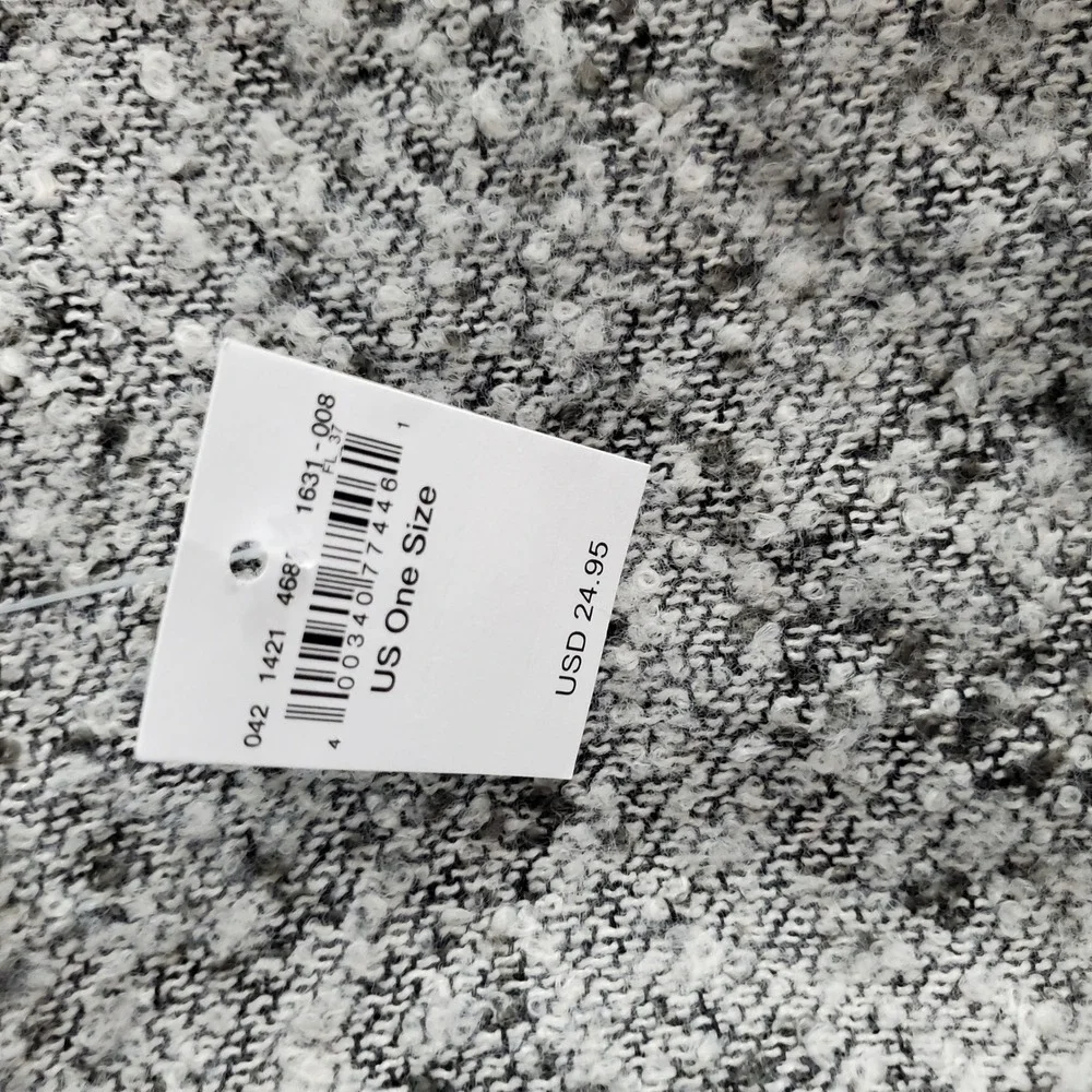 American Eagle Grey Ombre Boucle Wrap Scarf Eyelash Fringe NEW
